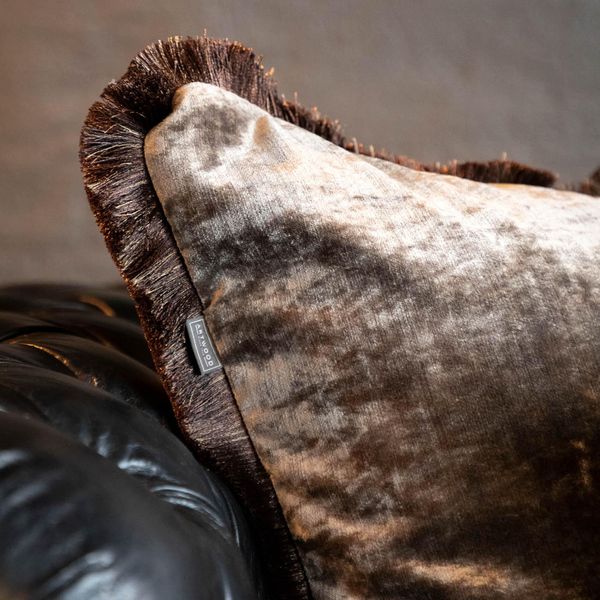 Hovedbilde GARDA VELVET TAUPE putetrekk i 50x50