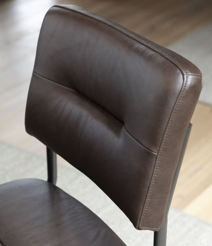 CASPIAN spisestuestol i skinn  04-97602