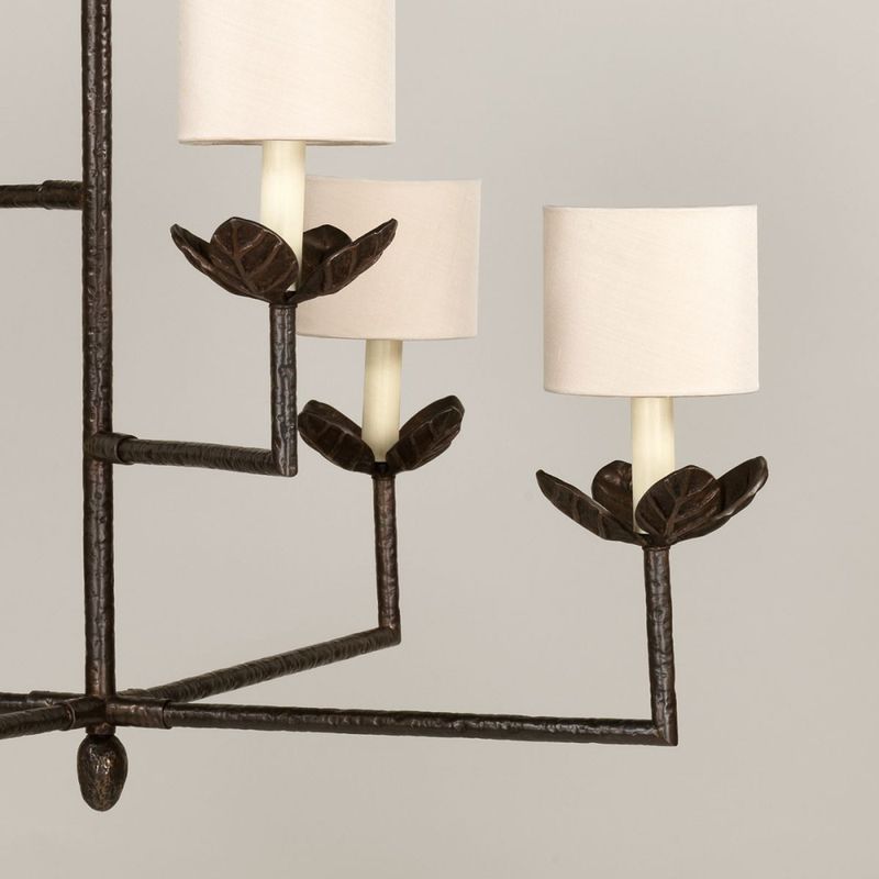 Colombier Chandelier fra Vaughan in bronze  - taklampe inkl. skjermer